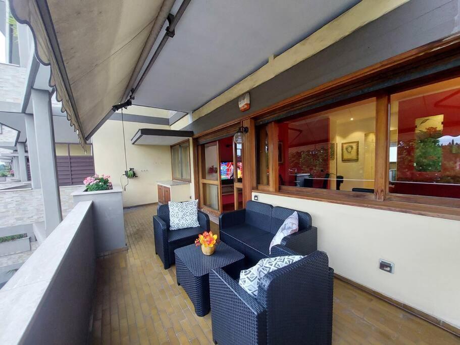 Appartement Lungarno 32 With Private Parking à Florence Extérieur photo
