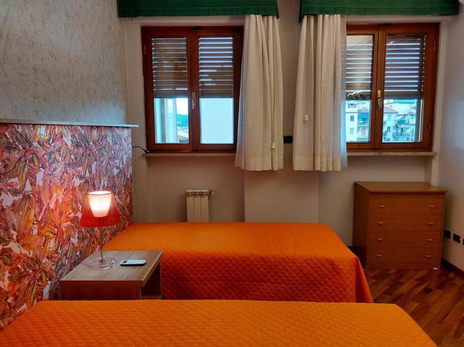 Appartement Lungarno 32 With Private Parking à Florence Extérieur photo